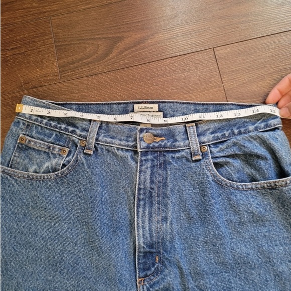 L.L. Bean jeans size 12 - Picture 4 of 8